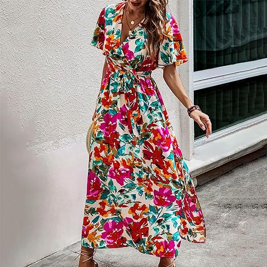 LD | Jurk met riem in tropische print en hoge taille