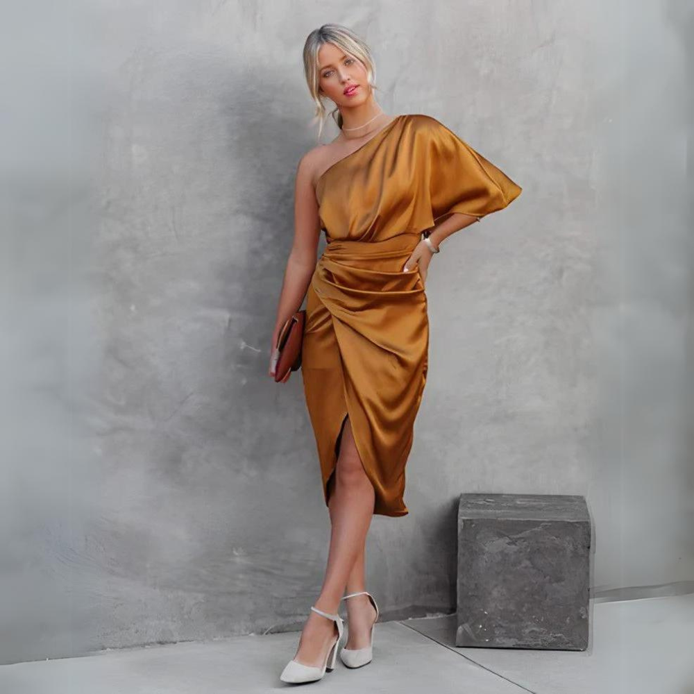 LD | Elegante zijden avondjurk