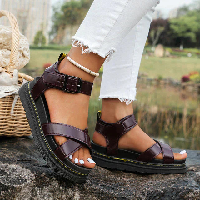 LD | Ontspannen en tijdloze algemene sandalen
