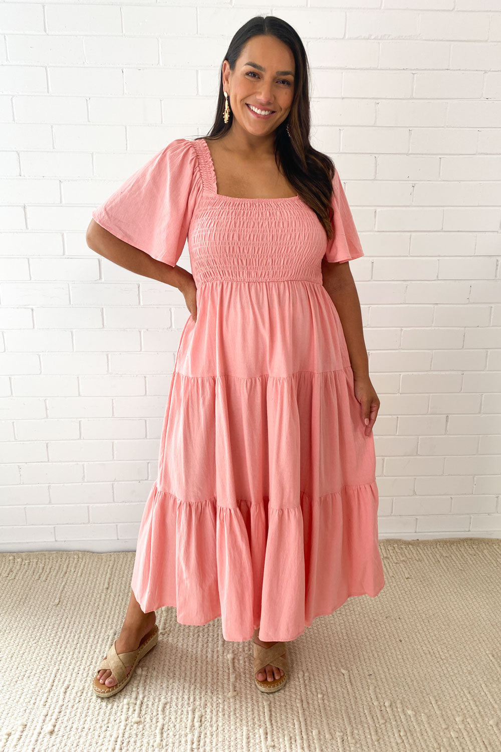 LD Vrouwelijke midi-jurk met off-shoulder schouders