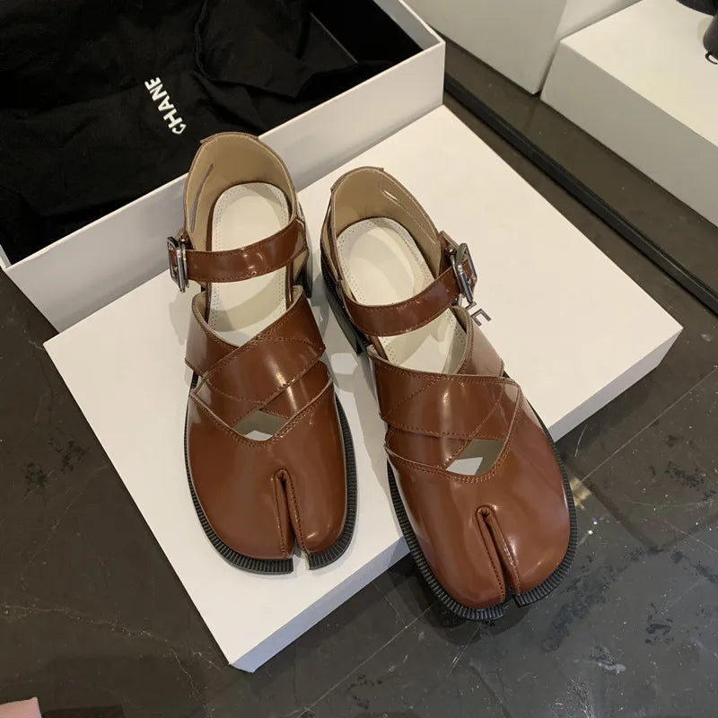 LD | Leren flats met gespleten teen
