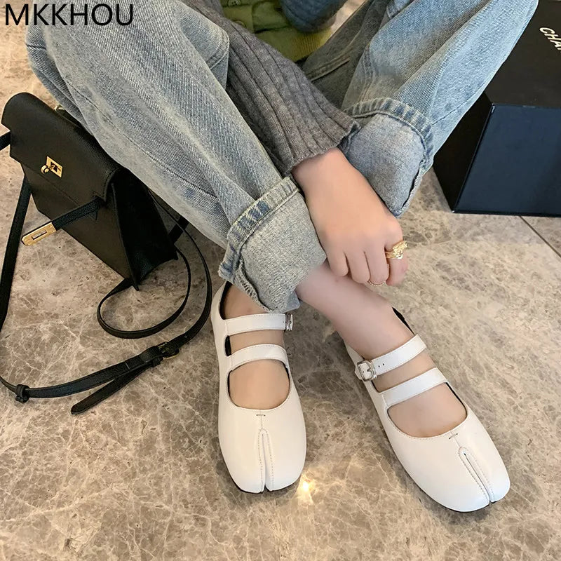 LD | Leren flats met gespleten teen
