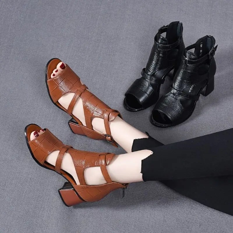 LD | Schoenen met hoge hak en verstelbare riem