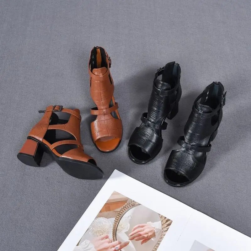 LD | Schoenen met hoge hak en verstelbare riem