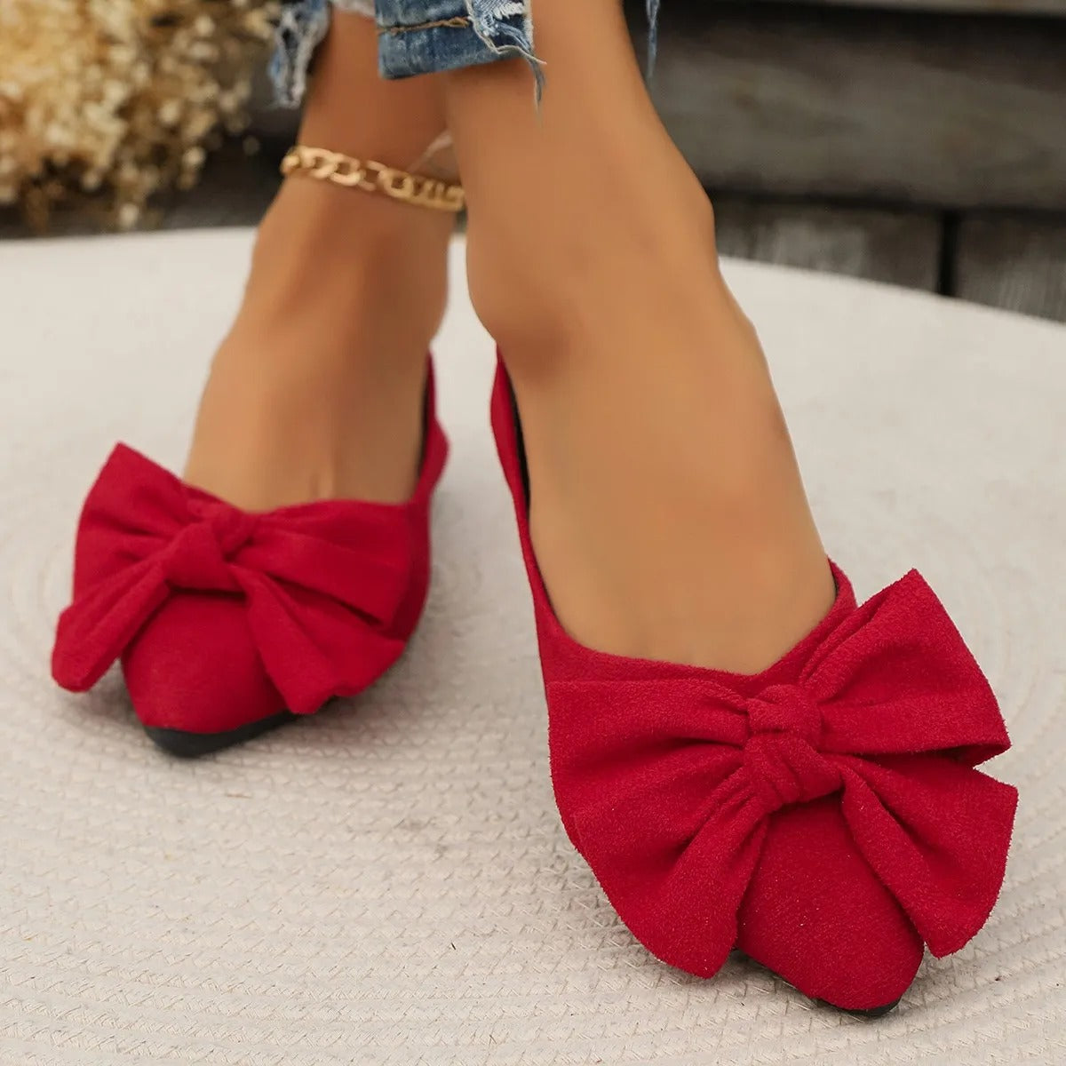 LD | Poppenschoenen met strik en spitse neus