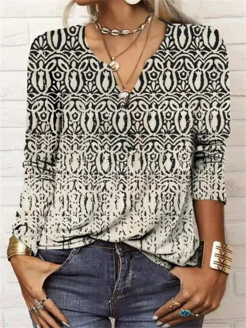 LD | top met lange mouwen en boho patchworkprint