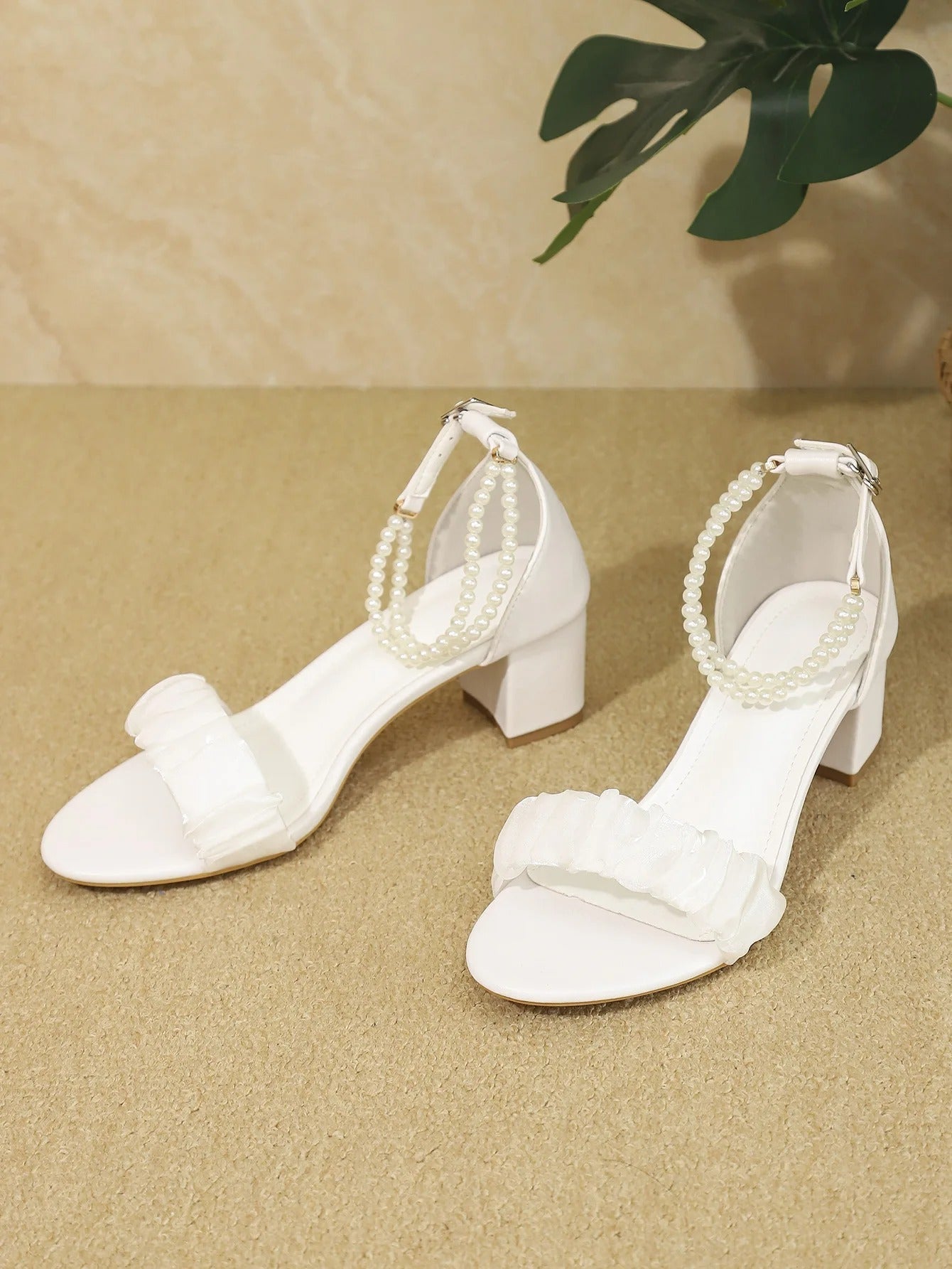 LD | Moeiteloze en trendy algemene sandalen