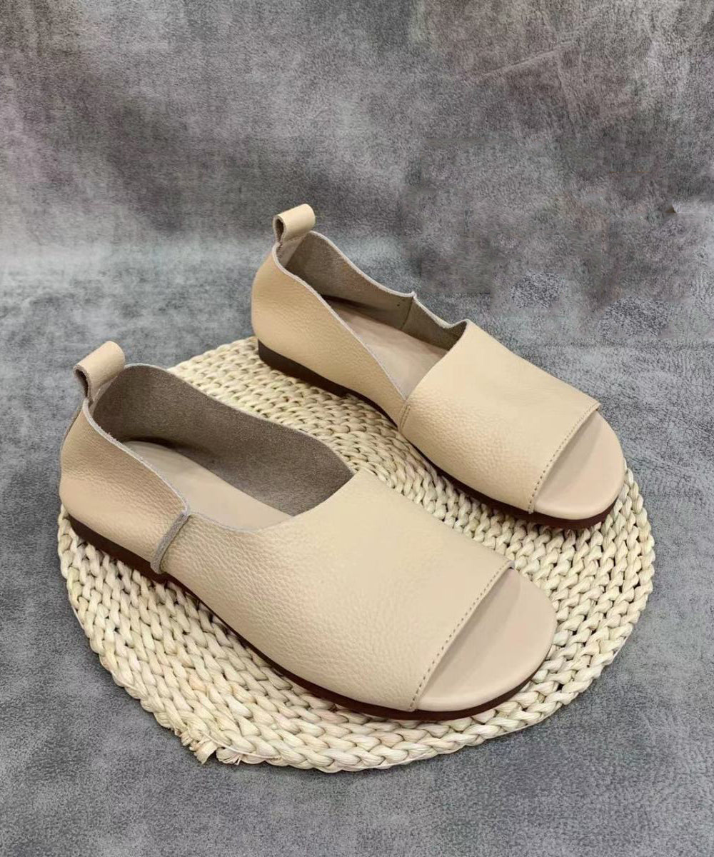 Minimalistische platte schoenen met open teen
