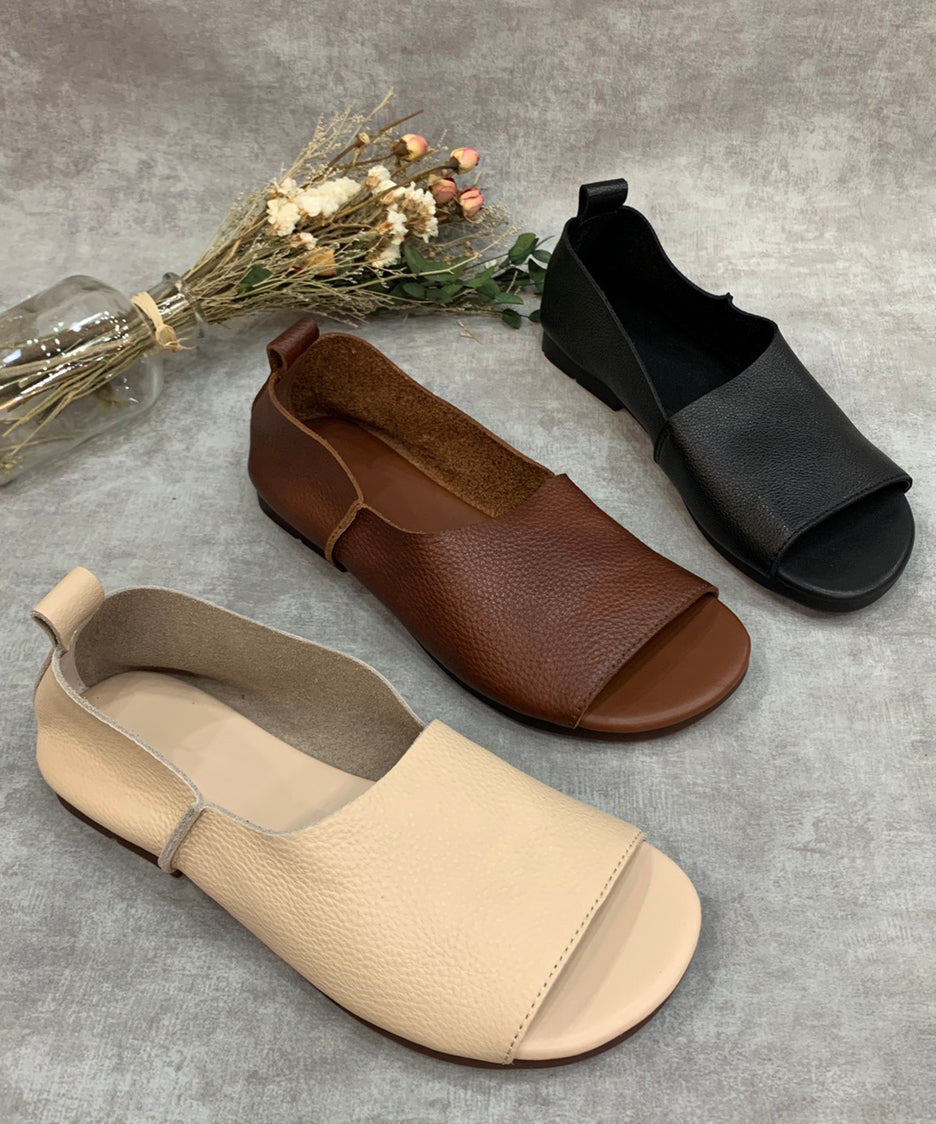 Minimalistische platte schoenen met open teen