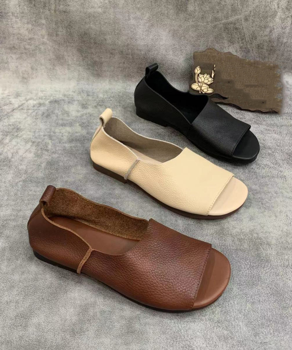 Minimalistische platte schoenen met open teen
