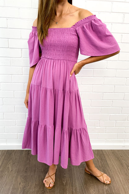 LD Vrouwelijke midi-jurk met off-shoulder schouders