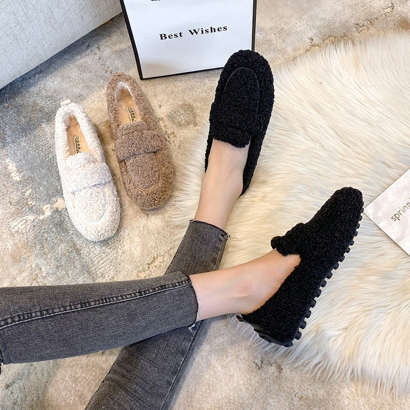 LD | Knusse loafers van imitatiebont
