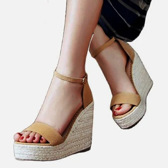 LD | Ondersteunende en modieuze algemene orthopedische sandalen